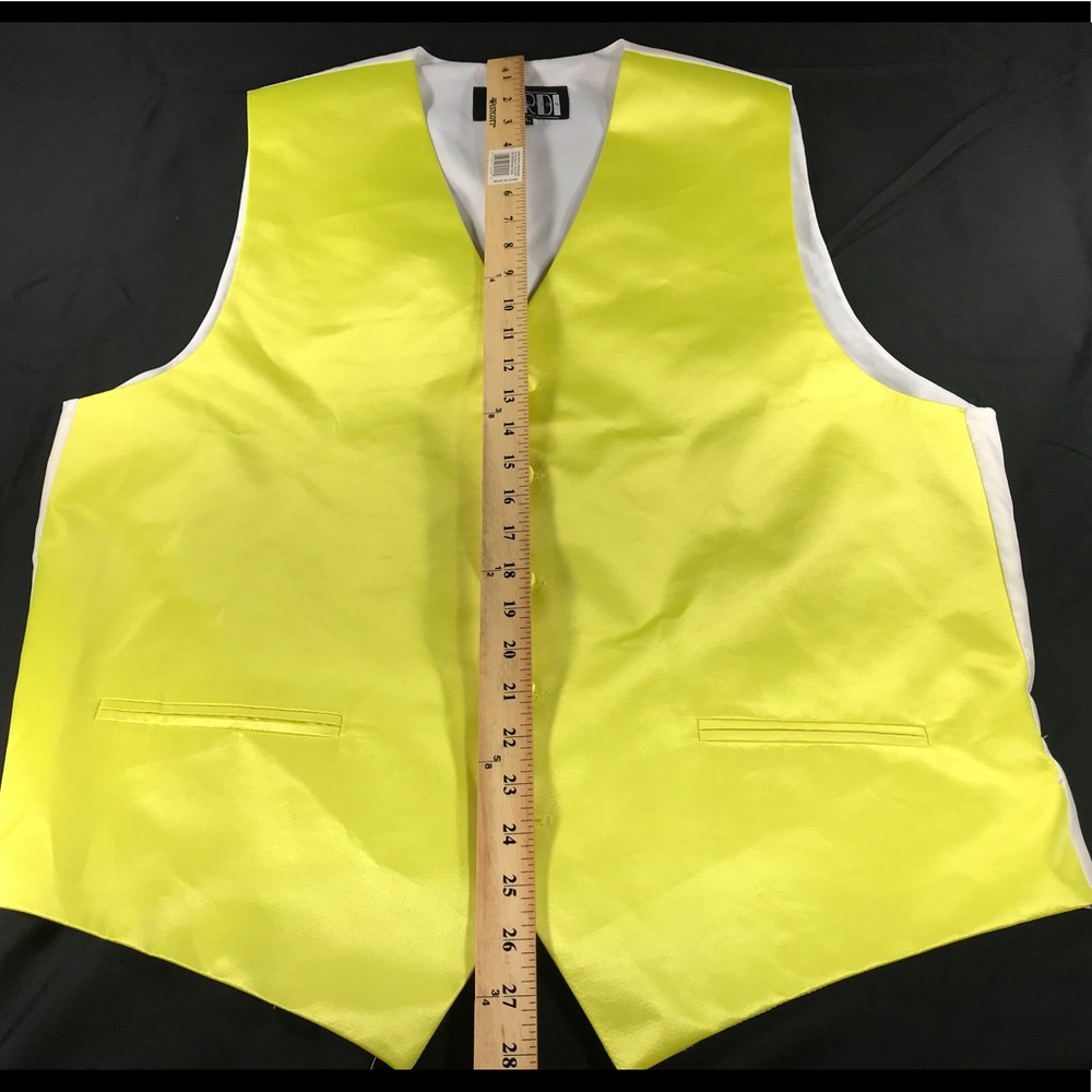 Prom vest. - Picture 2 of 6